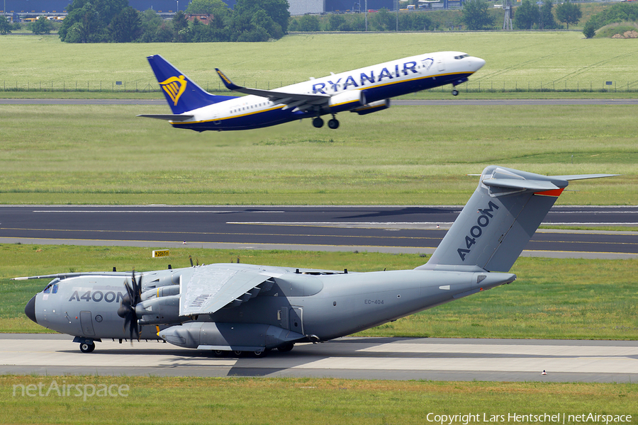 Airbus Industrie Airbus A400M-180 Atlas (EC-404) | Photo 110028