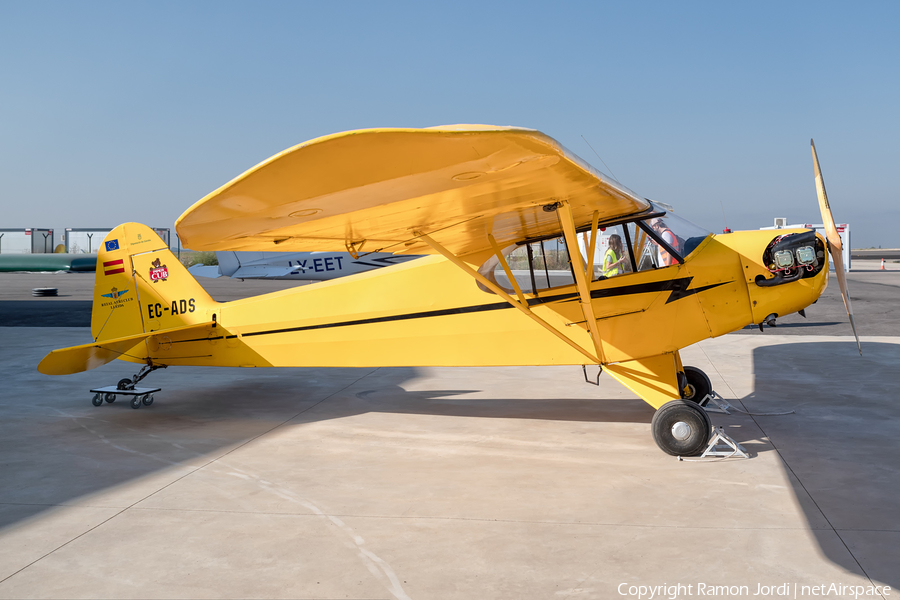 Reial Aeri Club de Lleida Piper J3F-65 Cub (EC-ADS) | Photo 471458