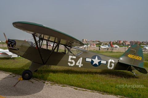 Fundacion Infante de Orleans Piper J3C-65 Cub (EC-AJY) at  Madrid - Cuatro Vientos, Spain