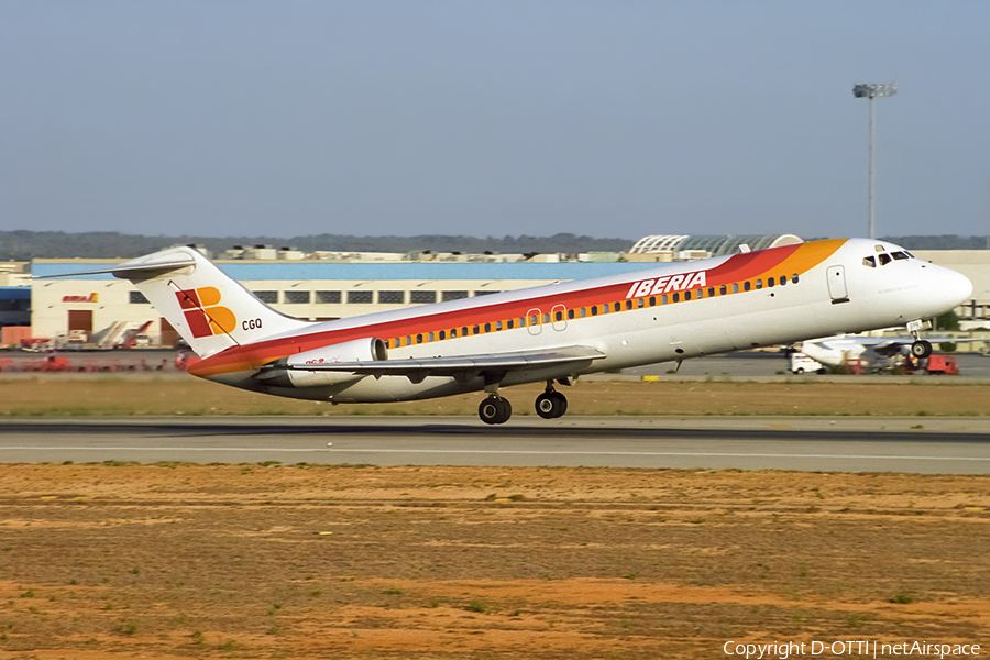 Iberia McDonnell Douglas DC-9-32 (EC-CGQ) | Photo 426484
