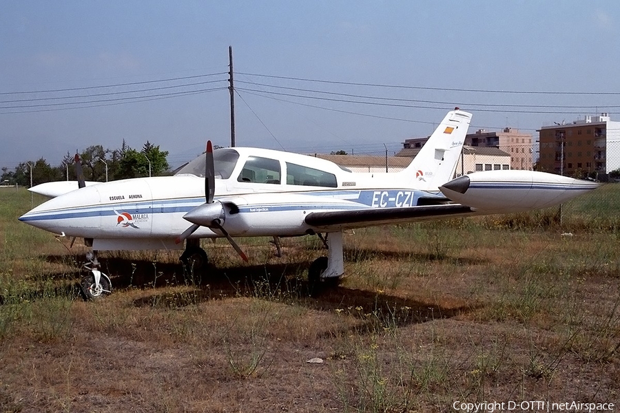 Malaga Aviacion Cessna 310R (EC-CZI) | Photo 143950