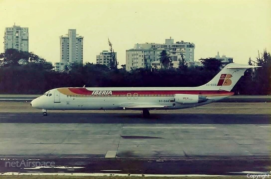 Iberia McDonnell Douglas DC-9-34 (EC-DGB) | Photo 74470