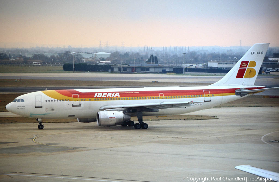 Iberia Airbus A300B4-120 (EC-DLG) | Photo 66234