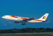 Iberia Airbus A300B4-120 (EC-DLG) at  Hamburg - Fuhlsbuettel (Helmut Schmidt), Germany