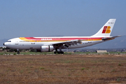 Iberia Airbus A300B4-120 (EC-DLH) at  Palma De Mallorca - Son San Juan, Spain