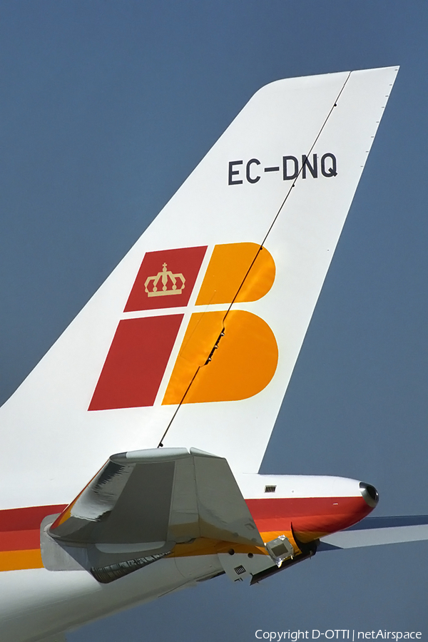Iberia Airbus A300B4-120 (EC-DNQ) | Photo 137698