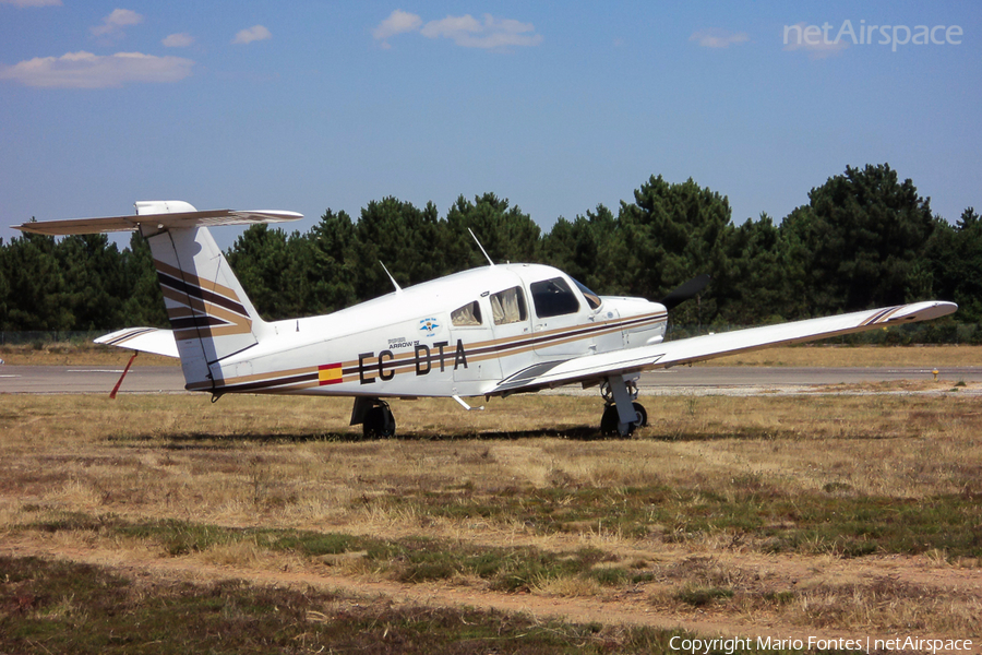 Real Aero Club de León Piper PA-28RT-201 Arrow IV (EC-DTA) | Photo 287117