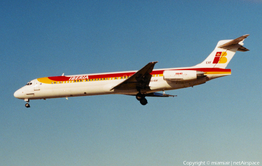 Iberia McDonnell Douglas MD-87 (EC-EXF) | Photo 91145