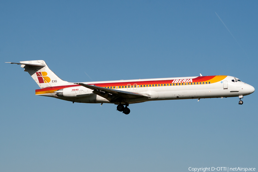 Iberia McDonnell Douglas MD-87 (EC-EXG) | Photo 200130