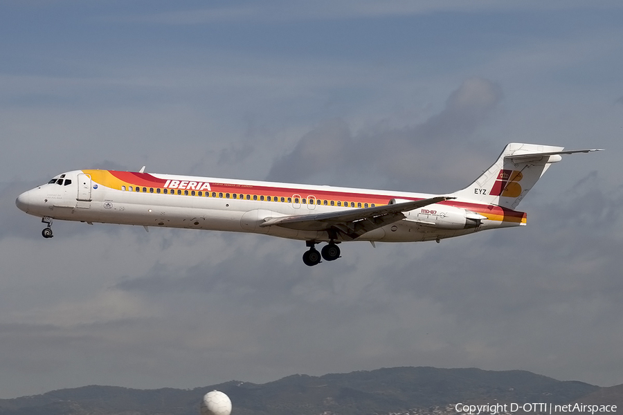 Iberia McDonnell Douglas MD-87 (EC-EYZ) | Photo 164302