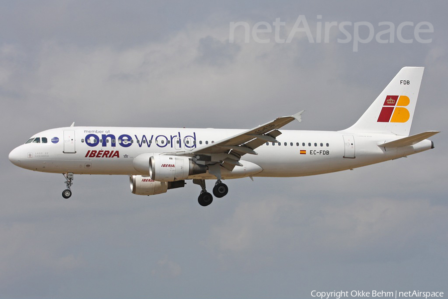 Iberia Airbus A320-211 (EC-FDB) | Photo 94278