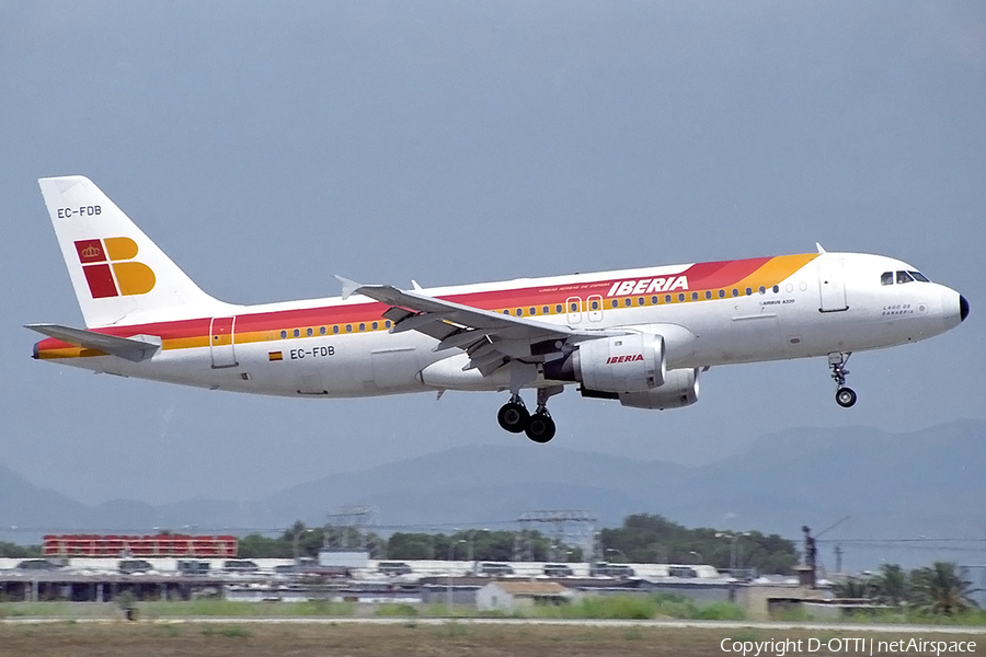 Iberia Airbus A320-211 (EC-FDB) | Photo 143844