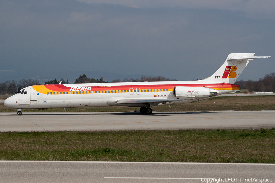 Iberia McDonnell Douglas MD-87 (EC-FFA) | Photo 197589