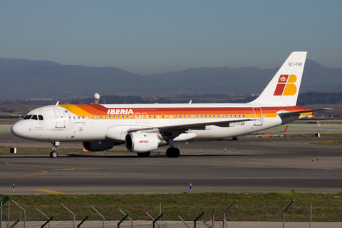 Iberia Airbus A320-211 (EC-FNR) at  Madrid - Barajas, Spain