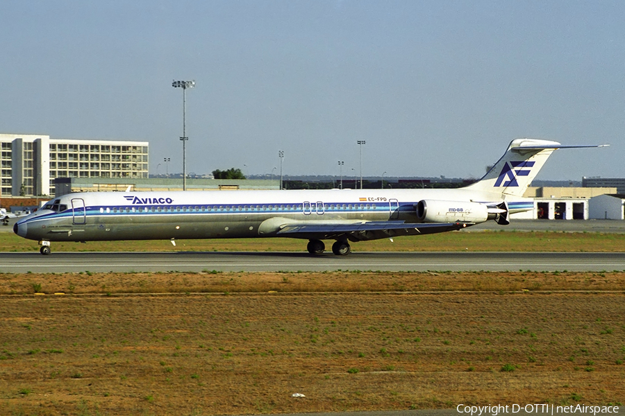 Aviaco McDonnell Douglas MD-88 (EC-FPD) | Photo 354688