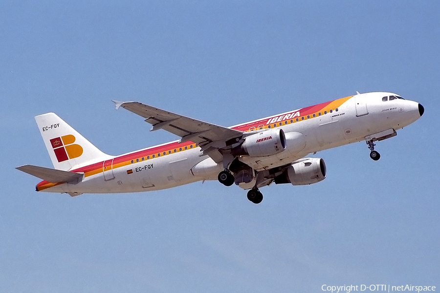 Iberia Airbus A320-211 (EC-FQY) | Photo 143453
