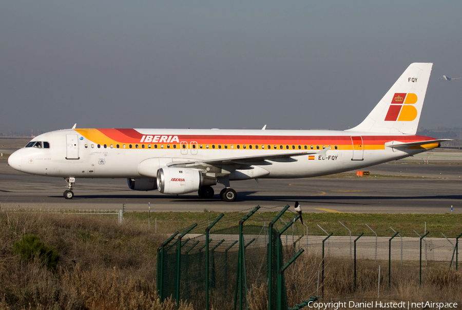 Iberia Airbus A320-211 (EC-FQY) | Photo 544058