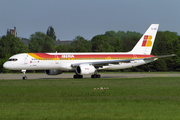 Iberia Boeing 757-236 (EC-GCB) at  Hamburg - Fuhlsbuettel (Helmut Schmidt), Germany