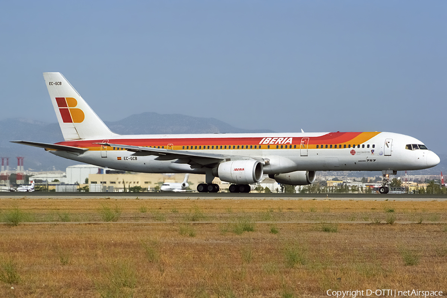 Iberia Boeing 757-236 (EC-GCB) | Photo 425130