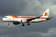 Iberia Airbus A320-211 (EC-GRH) at  Hamburg - Fuhlsbuettel (Helmut Schmidt), Germany