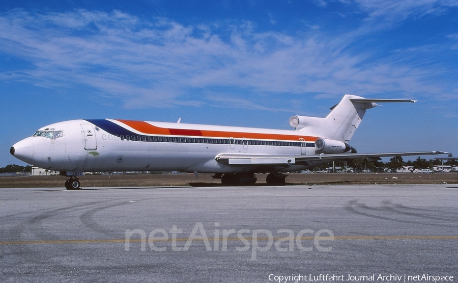 VIASA - Venezolana Internacional de Aviacion Boeing 727-256(Adv) (EC-GSZ) | Photo 406754