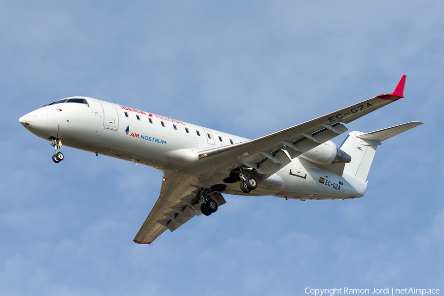 Iberia Regional (Air Nostrum) Bombardier CRJ-200ER (EC-GZA) | Photo 213364