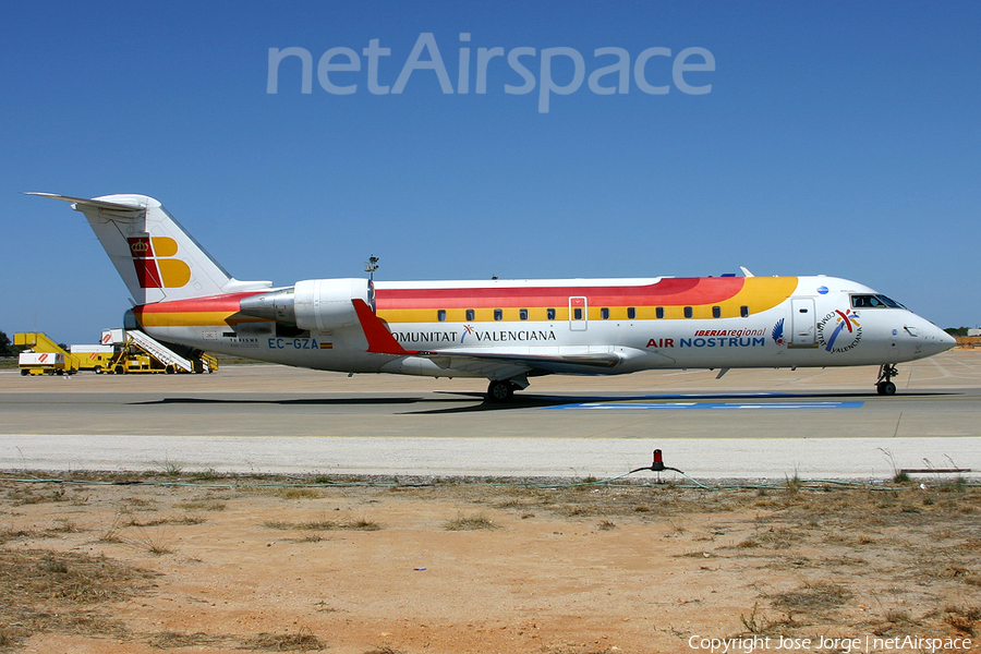 Iberia Regional (Air Nostrum) Bombardier CRJ-200ER (EC-GZA) | Photo 387375