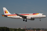 Iberia Airbus A320-214 (EC-HAG) at  Brussels - International, Belgium