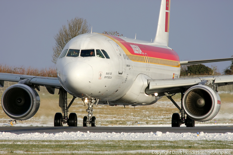 Iberia Airbus A320-214 (EC-HDK) | Photo 19431
