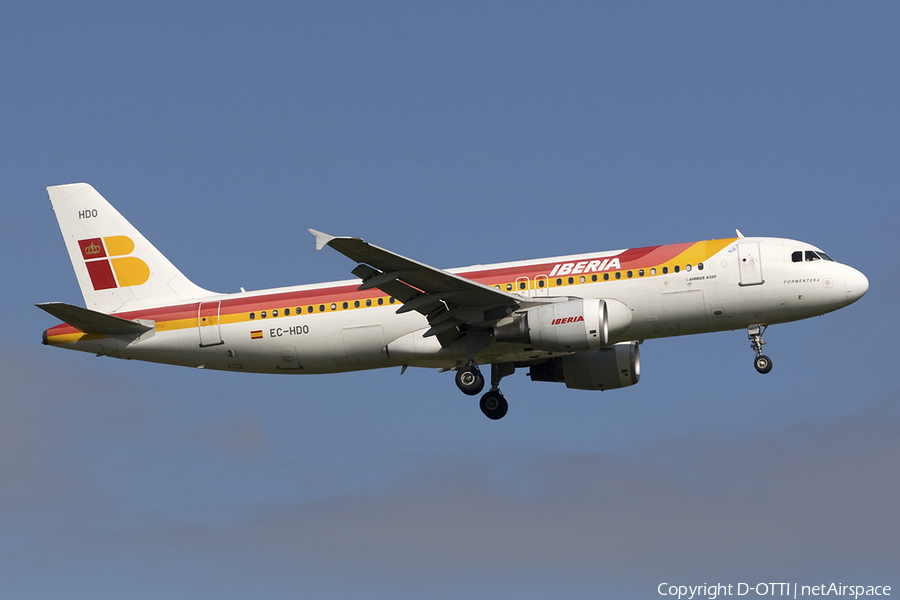 Iberia Airbus A320-214 (EC-HDO) | Photo 277757