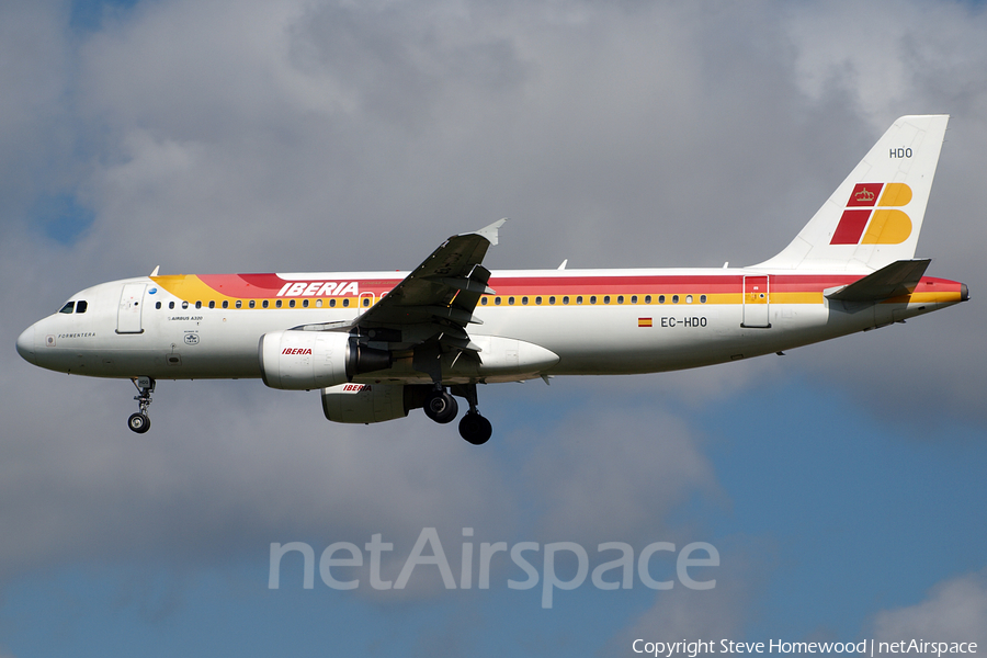 Iberia Airbus A320-214 (EC-HDO) | Photo 401545