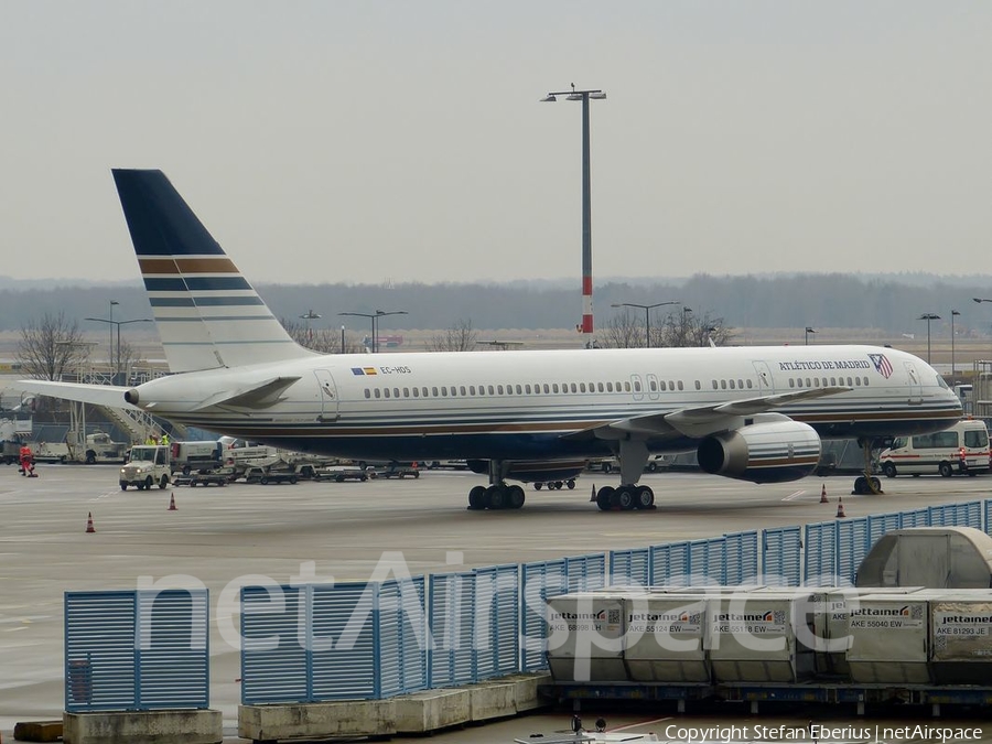 Privilege Style Boeing 757-256 (EC-HDS) | Photo 146913
