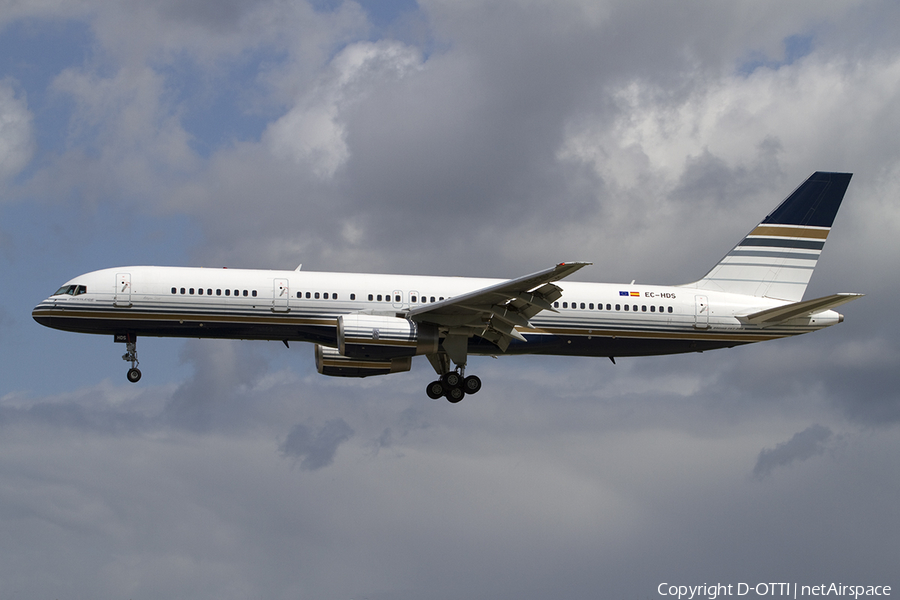 Privilege Style Boeing 757-256 (EC-HDS) | Photo 383789