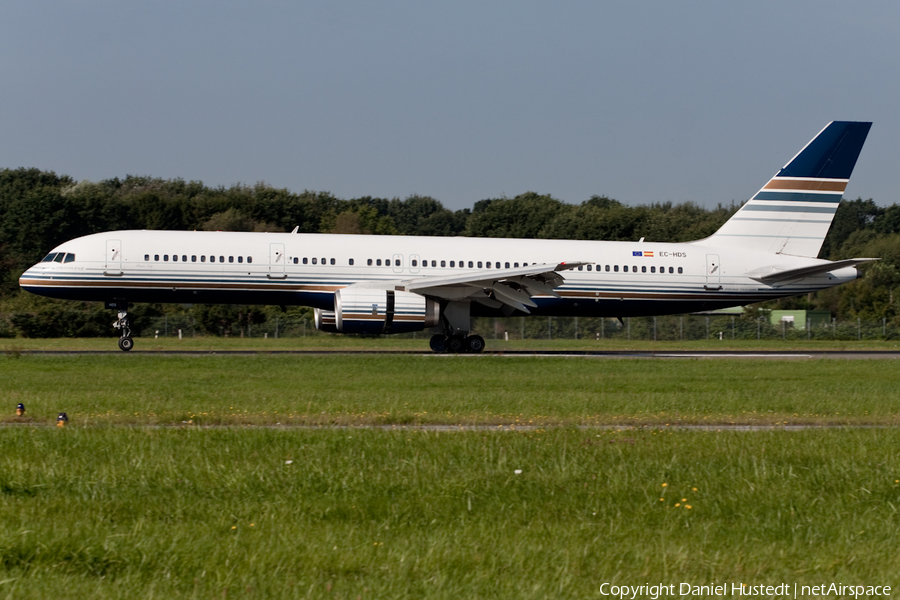 Privilege Style Boeing 757-256 (EC-HDS) | Photo 466854