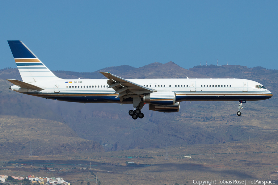 Privilege Style Boeing 757-256 (EC-HDS) | Photo 571285