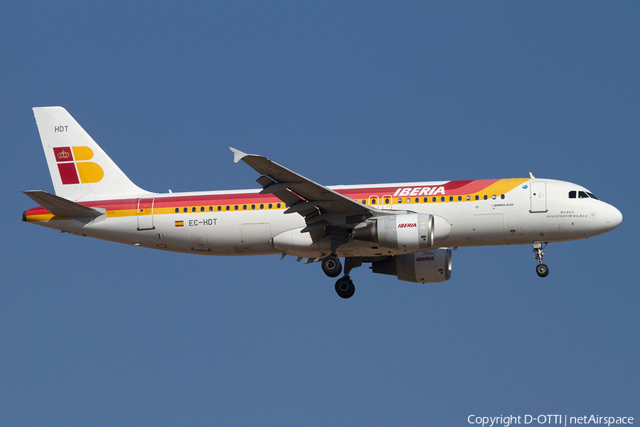 Iberia Airbus A320-214 (EC-HDT) | Photo 370272