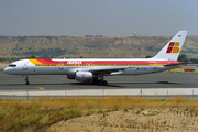 Iberia Boeing 757-256 (EC-HDU) at  Madrid - Barajas, Spain