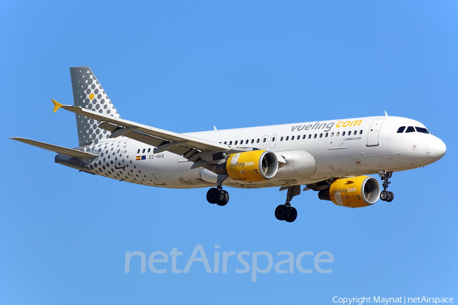 Vueling Airbus A320-214 (EC-HHA) | Photo 135223