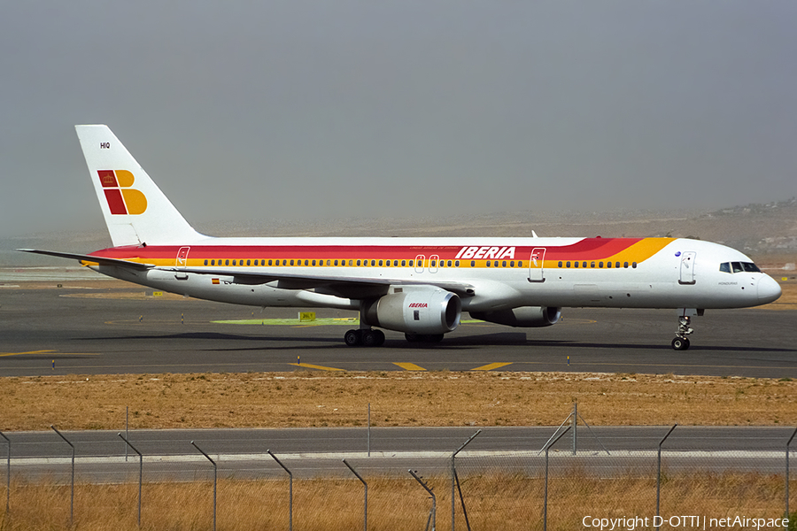 Iberia Boeing 757-256 (EC-HIQ) | Photo 493965