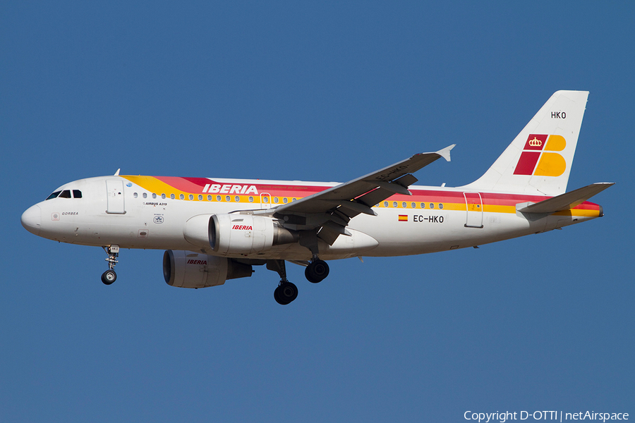 Iberia Airbus A319-111 (EC-HKO) | Photo 370836