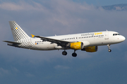 Vueling Airbus A320-214 (EC-HQI) at  Geneva - International, Switzerland