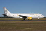 Vueling Airbus A320-214 (EC-HQI) at  Malmo - Sturup, Sweden