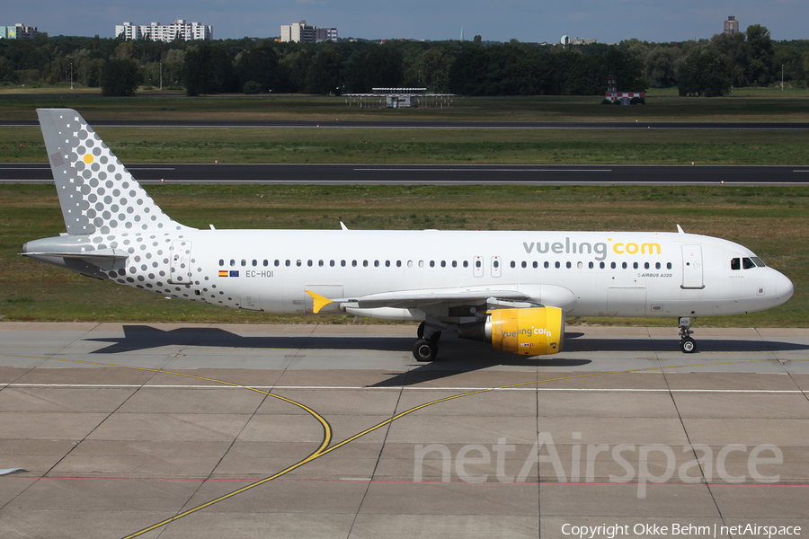 Vueling Airbus A320-214 (EC-HQI) | Photo 187006