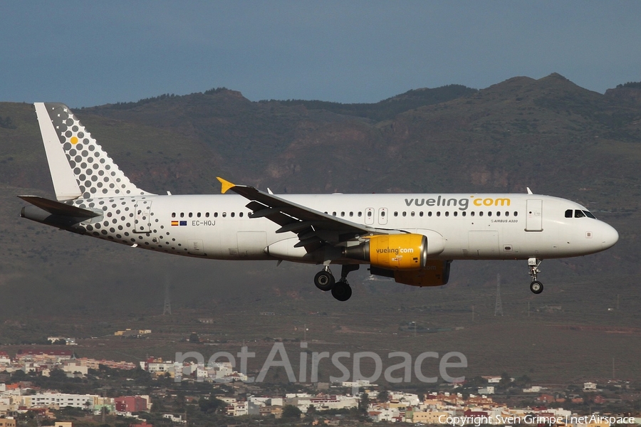 Vueling Airbus A320-214 (EC-HQJ) | Photo 73617