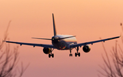 Vueling Airbus A320-214 (EC-HQL) at  Barcelona - El Prat, Spain