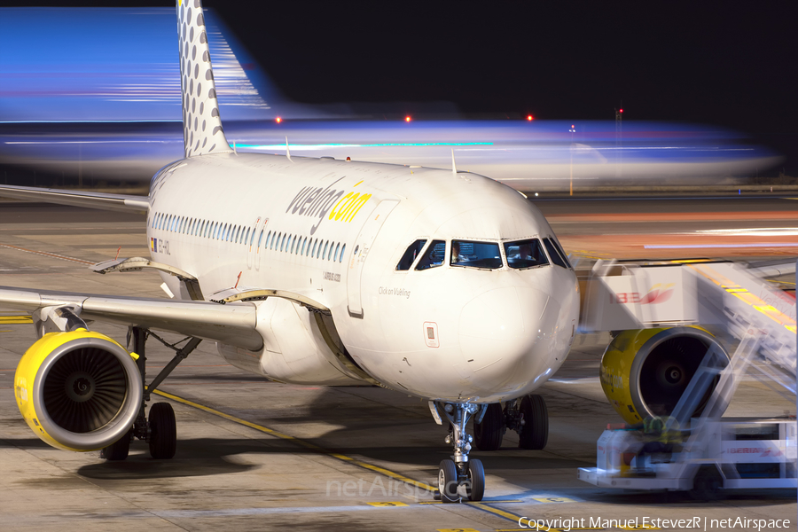 Vueling Airbus A320-214 (EC-HQL) | Photo 147526
