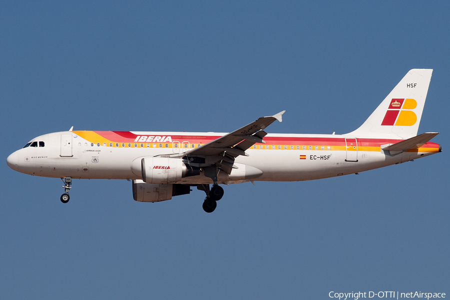 Iberia Airbus A320-214 (EC-HSF) | Photo 370545