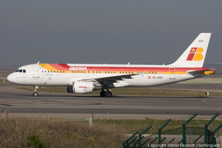 Iberia Airbus A320-214 (EC-HSF) | Photo 544069