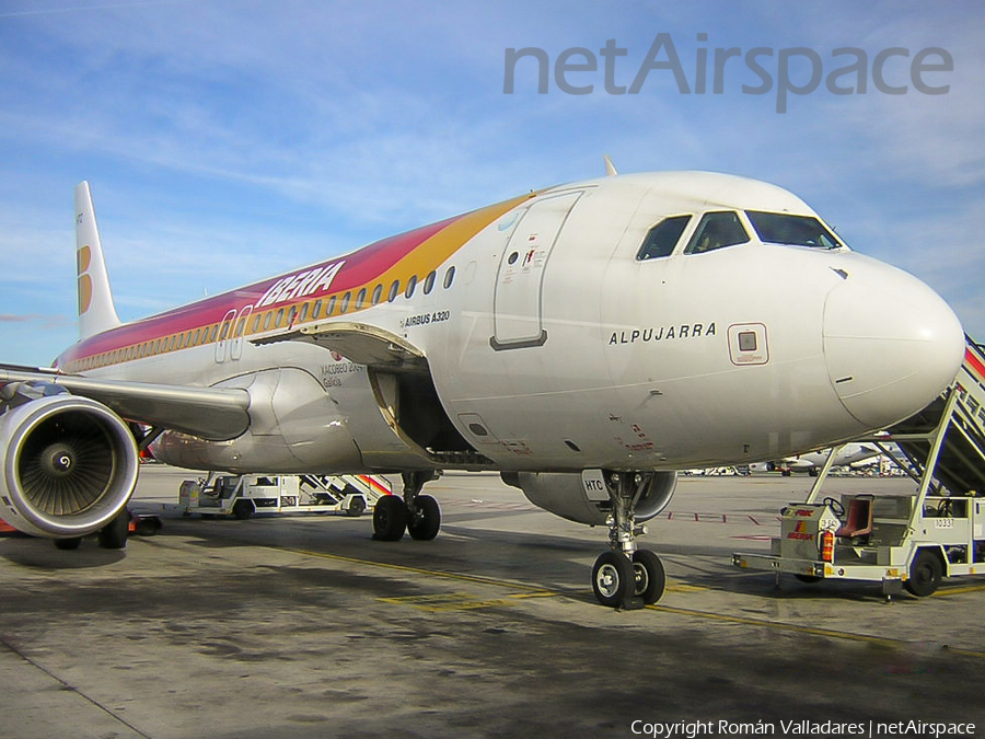 Iberia Airbus A320-214 (EC-HTC) | Photo 497200