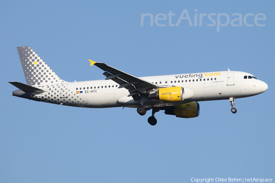 Vueling Airbus A320-214 (EC-HTC) | Photo 71630